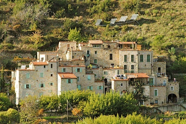 Ecovillaggio Torri Superiore