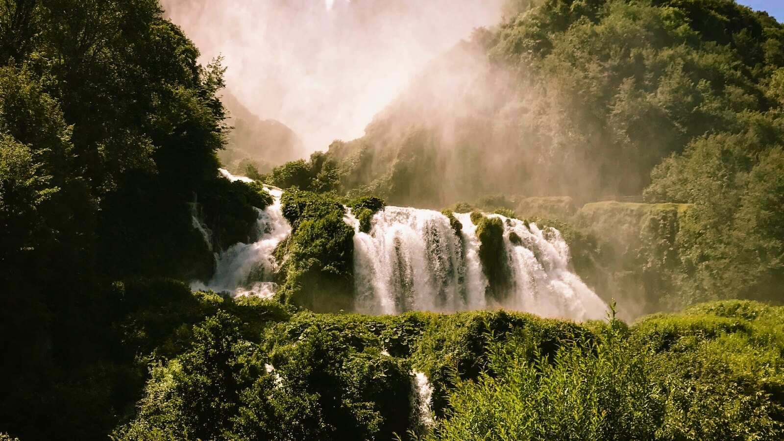 How to access the Marmore Falls