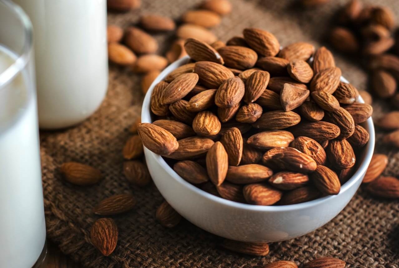 Proteins: high-protein foods and supplements